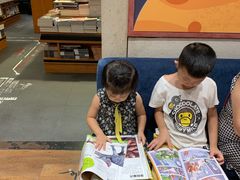 -西西弗书店&矢量咖啡(来福士广场店)