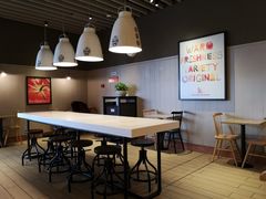 用餐区-肯德基(成都双流机场T2店)