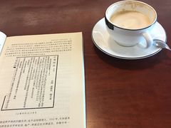 -武汉境自在書店