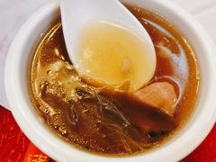 杏仁剑花炖猪展-满福隆酒楼(万绿园店)