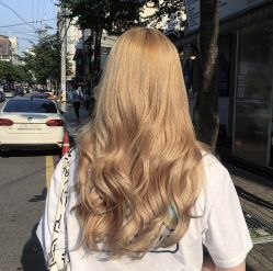 -Miracle集简美发沙龙