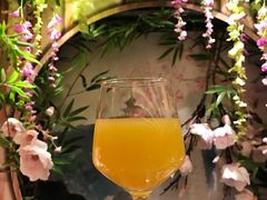 -君来湖滨饭店·玫瑰园