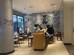 -星巴克臻选(北京银泰店)