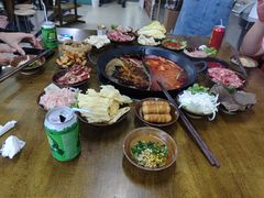 -乖嬢嬢重庆老火锅(南联店)