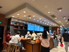 -星巴克(上海虹桥新天地二店)