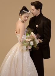 -黑马婚纱摄影