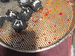 -黑色经典臭豆腐·湖南特产(步行街店)