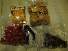 卤味、小番茄、巧果-瑞丰夜市