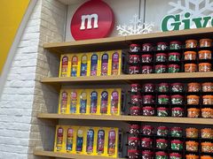 零售区-m豆巧克力世界(上海世茂广场店)