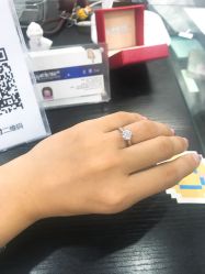 -威德钻石-克拉钻大本营(南京东路店)