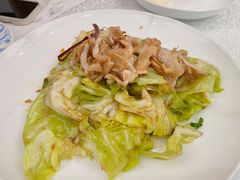 头菜爆螺片-品海楼·大连海胆锅贴馆(东港店)