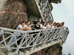 -玻璃桥景区石牛寨