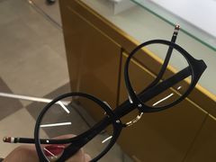 -新镜界眼镜(乐坊大华生活广场店)