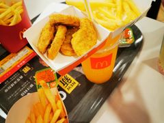 -麦当劳(保利若比邻店)
