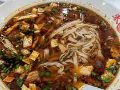 -秦香陕西食府(华贸天地店)