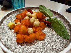-荟廷·晶萃(陆家嘴尚悦湾店)