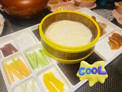 -月枫江南小馆(绿地缤纷广场店)
