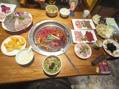 -城墙拐拐火锅(三峡广场黑金冠店)