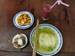 -同得兴 Since·1995 传统苏式面馆(嘉馀坊店)