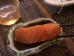 挪威三文鱼-半藏居酒屋(香港花园店)