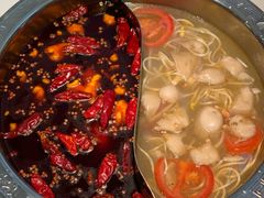 鸳鸯锅-朱氏胖子烂火锅(洪崖洞店)