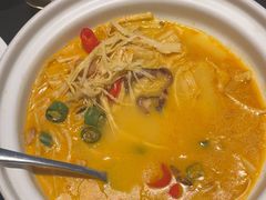 -鸽子侯·家宴·平价海鲜(绿地店)