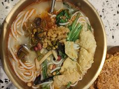 -雙冲柳州螺蛳粉&酸嘢&桂林米粉(簋街店)