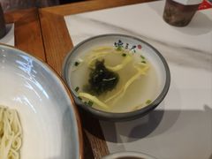 -馋三尺蟹粉小笼(人民广场店)