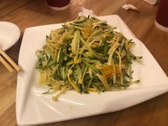 凉拌金针菇-王胖子驴肉火烧(鼓楼店)