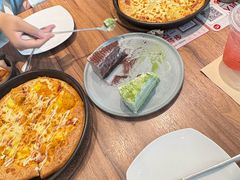 -必胜客(威高广场店)