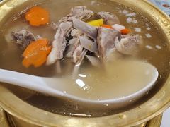 -汗腾格里·风味餐厅(新疆驻京办店)