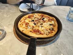 -必胜客(尹山湖歌林公园店)