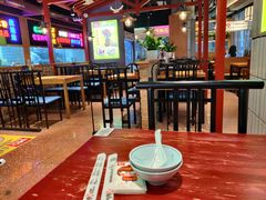 大堂-怪噜范·老贵阳街头名小吃(数博万达店)
