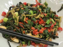 -五谷芳乳鸽王(海景店)