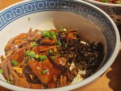 -沪西老弄堂面馆(定西路店)