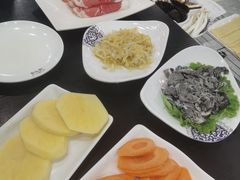 -楼外楼大刀肉传统火锅居(幸福街店)