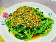 剁椒藤菜-洪霞餐馆