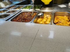 自助取餐区-黔真牛原汤牛肉粉
