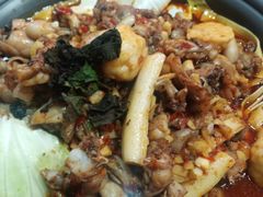-龙巢盱眙龙虾·牛蛙·烧烤宵夜(八卦岭店)