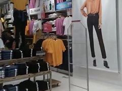 -优衣库(上海金桥国际商业广场店)