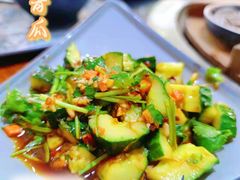 凉拌青瓜-老刘生态大鱼坊铁锅炖鱼(赛马场店)