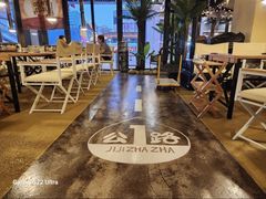 -叽叽扎扎烤肉场(生态城万达店)