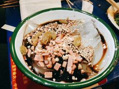 -马路边边串串香形象店(磐石路店)