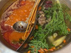 -黔哆哆地摊酸汤火锅(清湖店)