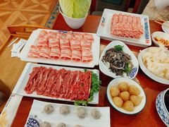 -楼外楼大刀肉传统火锅居(博学路店)