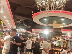 -四海一家自助餐(益田假日广场店)