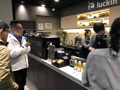 -瑞幸咖啡(人民路店)