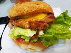 豬扒菠蘿油-华嫂冰室(尖沙咀店)