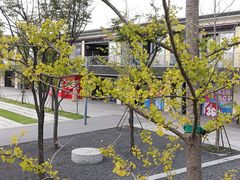 -新田360广场(上海华侨城店)