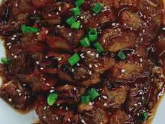 -园中园美食城